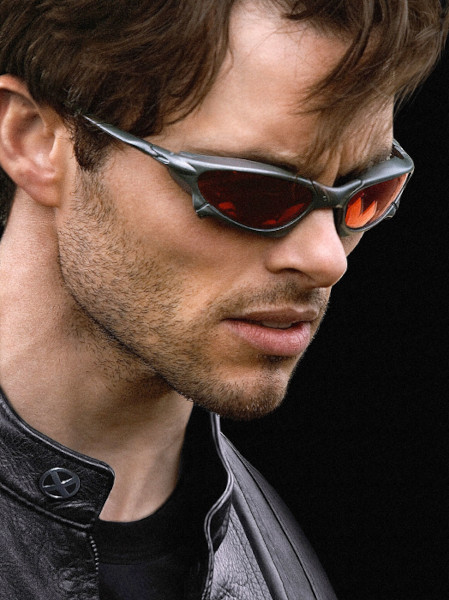 Cyclops Sunglassing